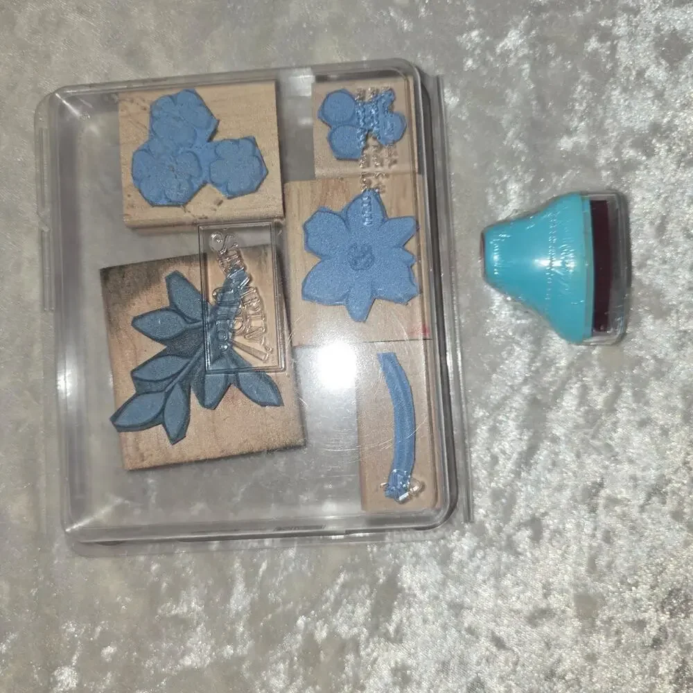Stamped Bundle of flowers and a stamp pad